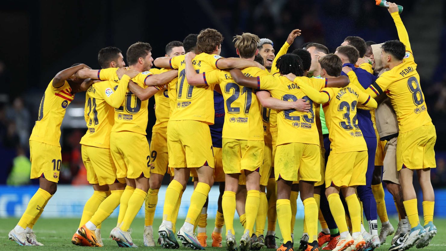 个更具凝聚 个更具凝聚